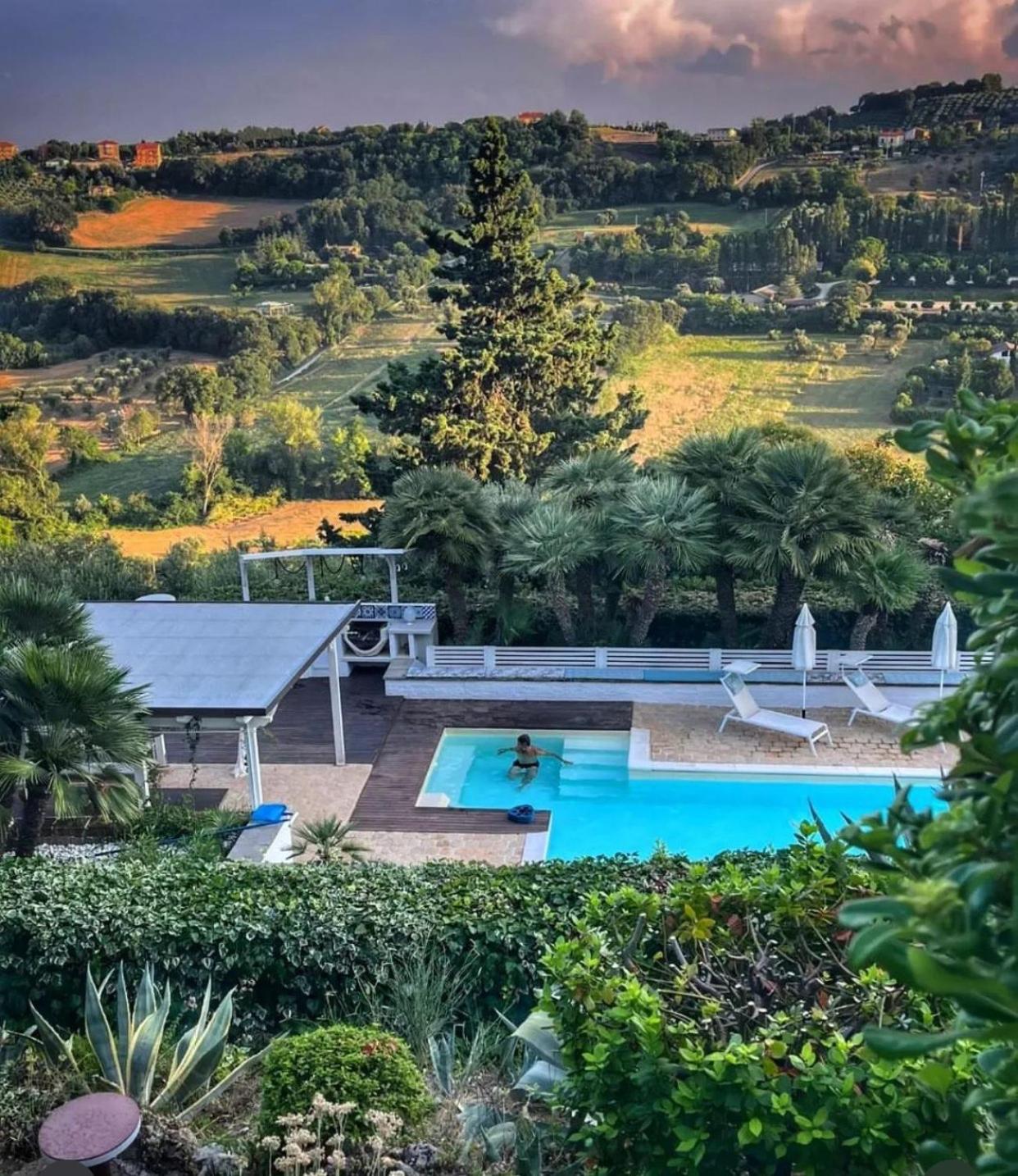 Villa Silvio Civitanova Alta Exterior foto